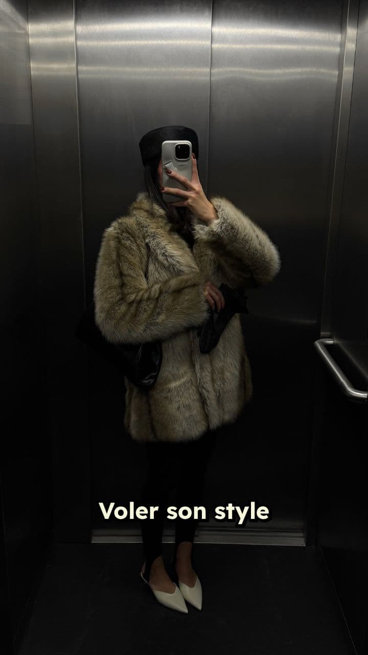 Défilé secret en ascenseur