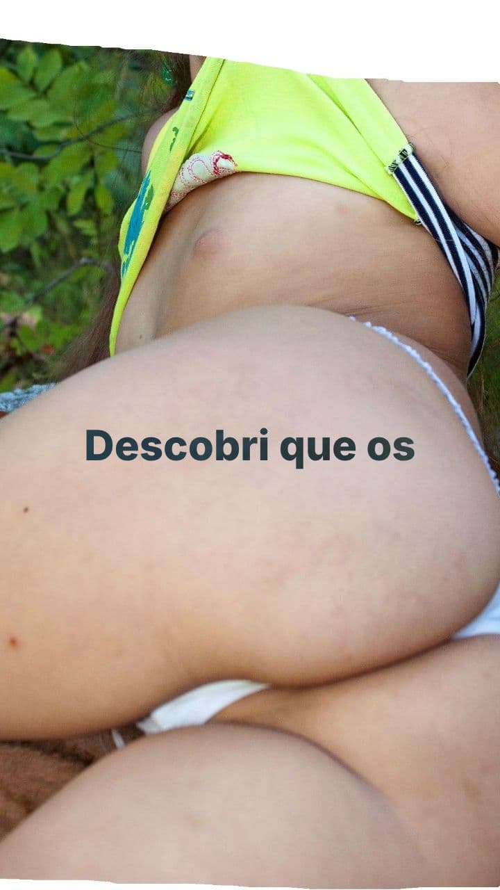 Piquenique ao Pôr do Sol na Floresta