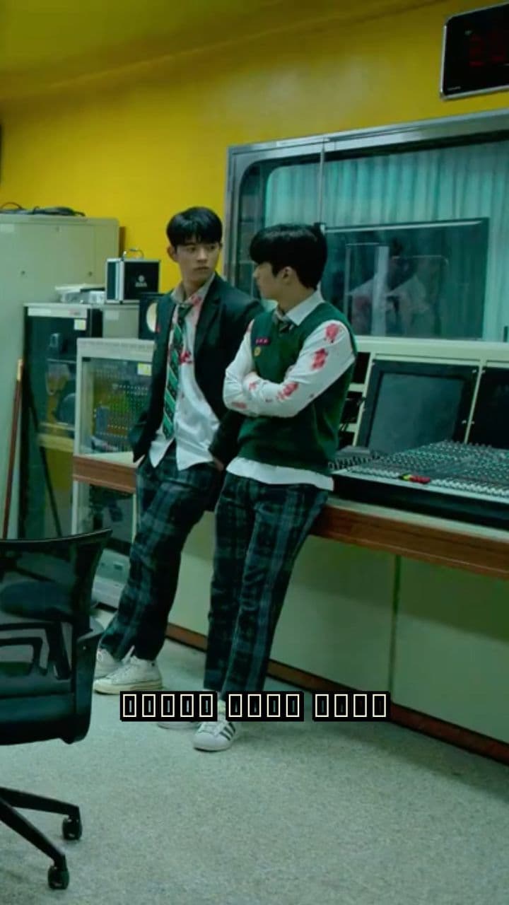 ভিউ এর জন্য জম্বি সিটিতে ইউটিউবার!