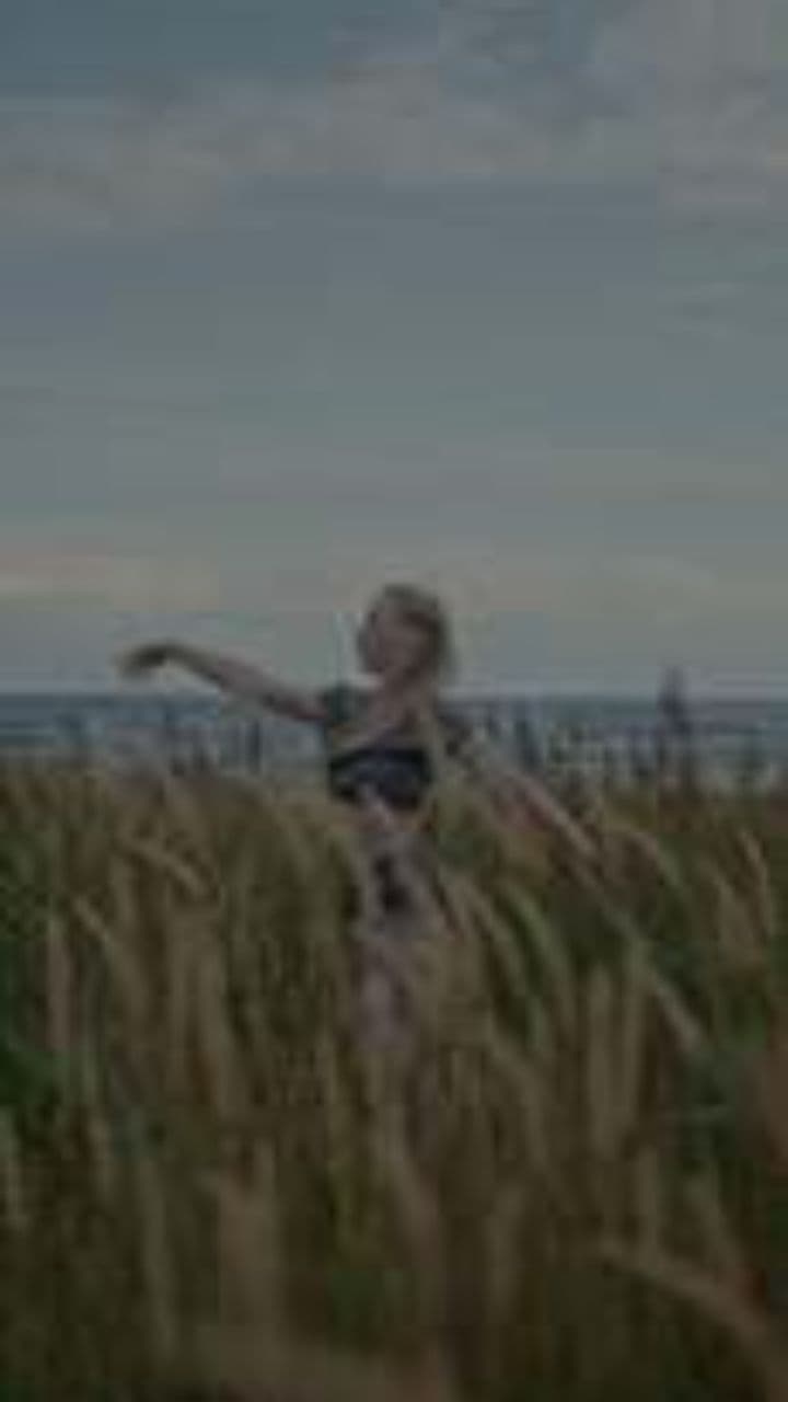 Безответная любовь к танцующей девушке