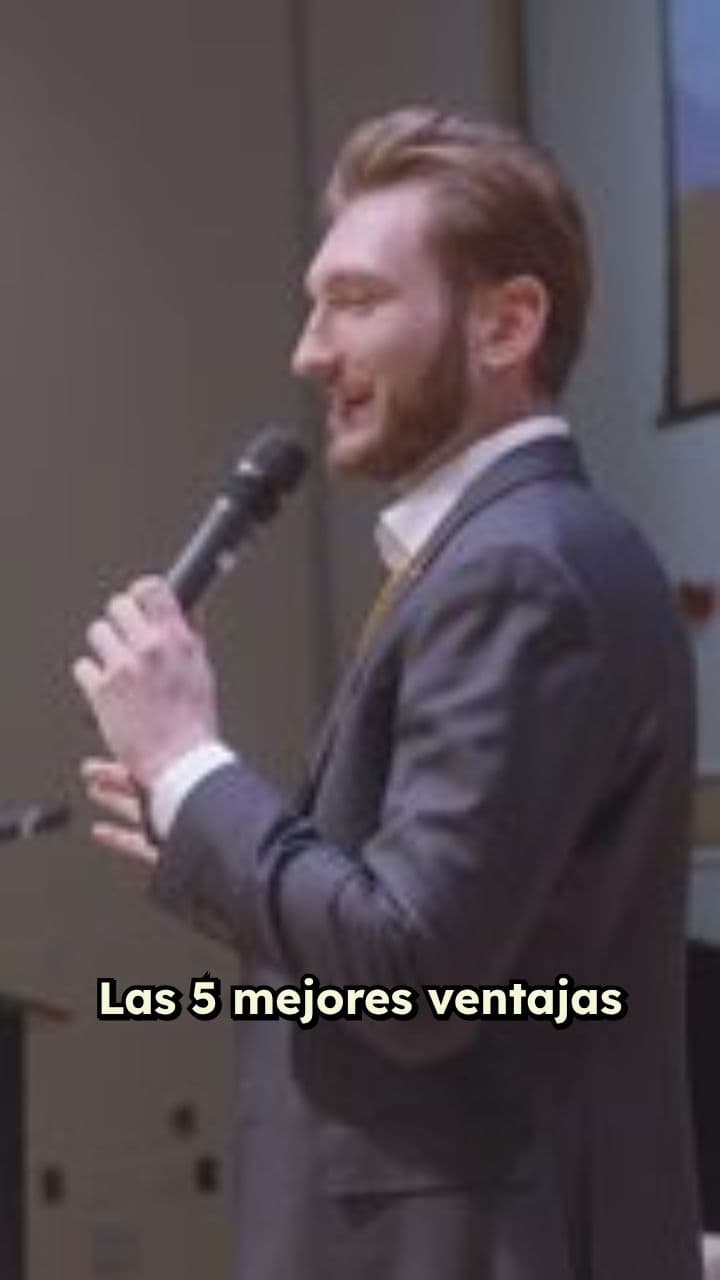 Ventajas de Astrho Cervices y Cristian Careaga