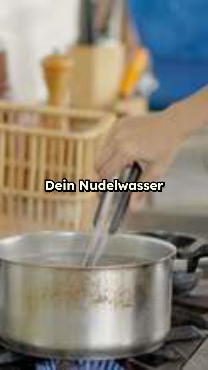Nudelwasser für cremige Soßen nutzen