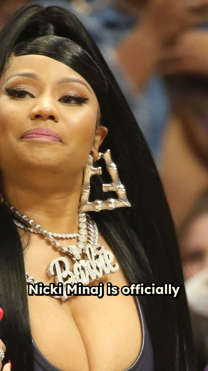 Nicki Minaj Mutes Fan Over Trump