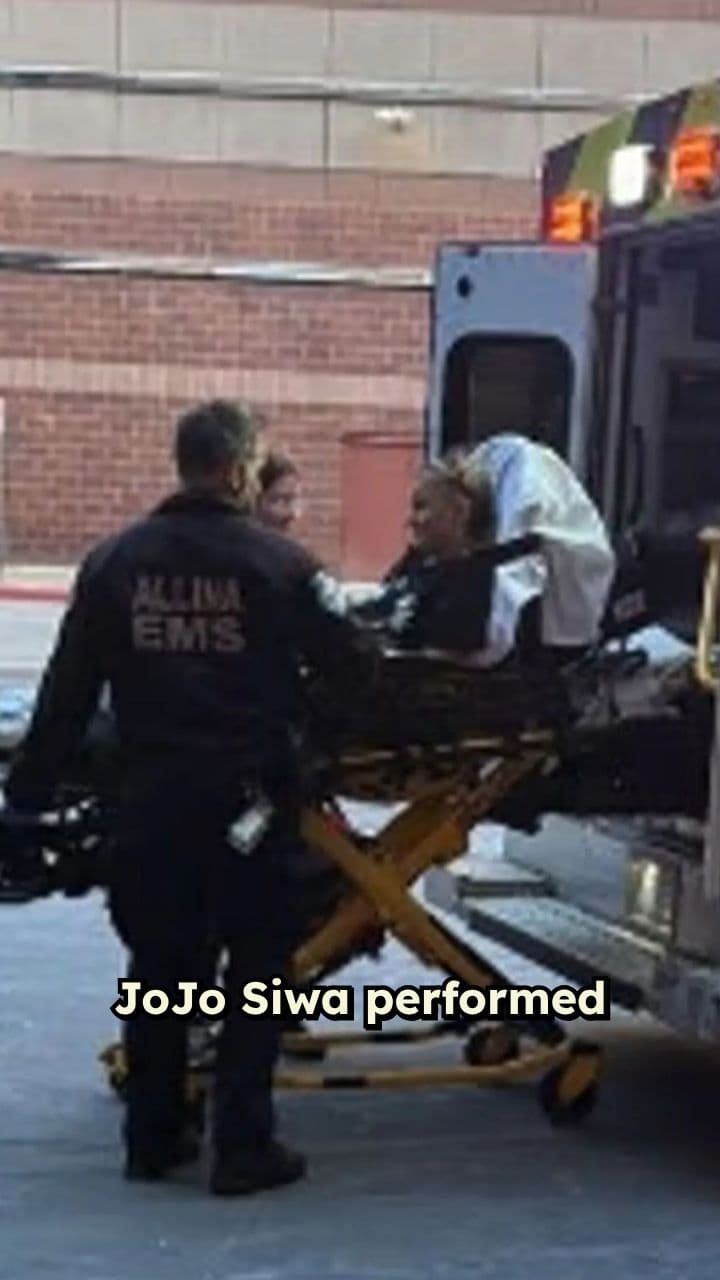JoJo Siwa Performs After Hospital Emergency