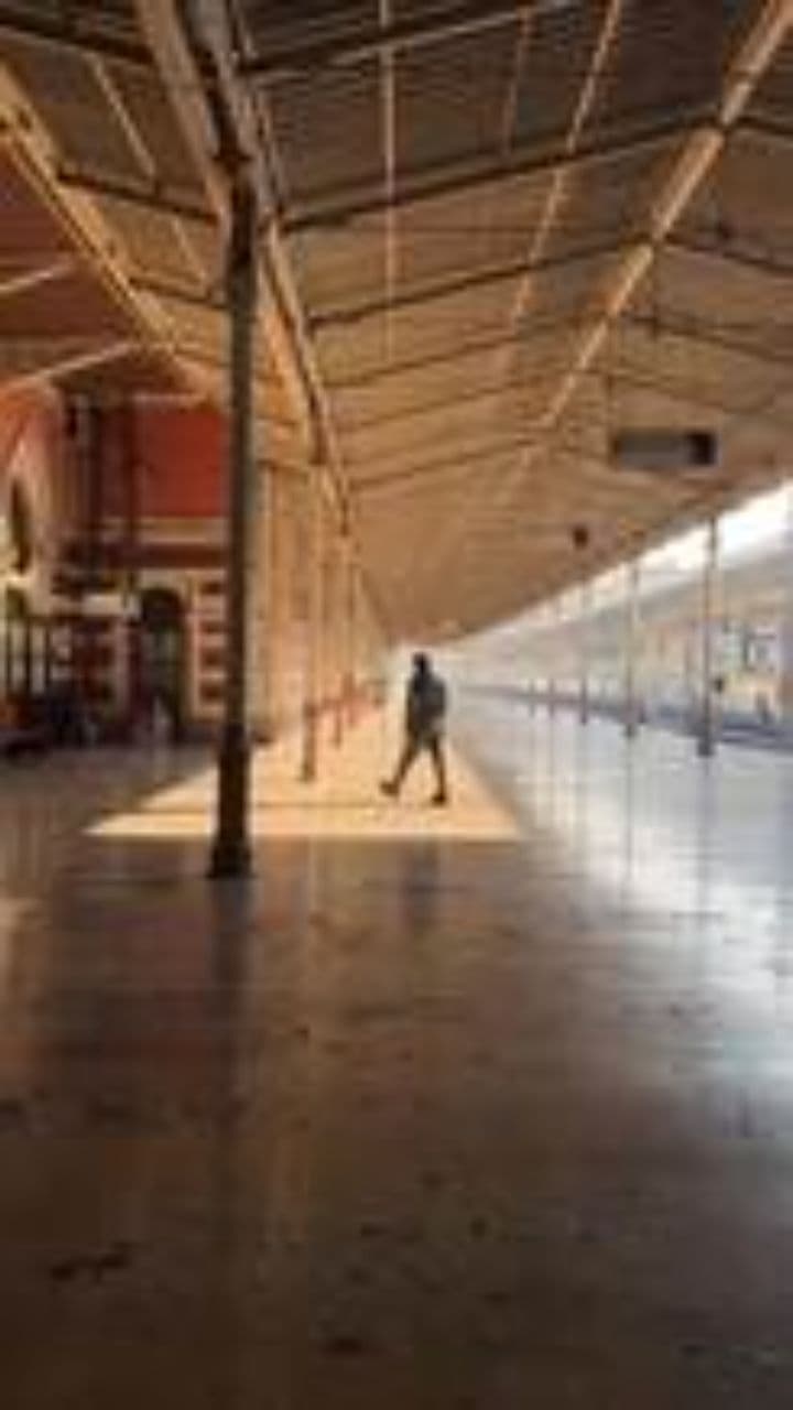 Вернёмся сюда!