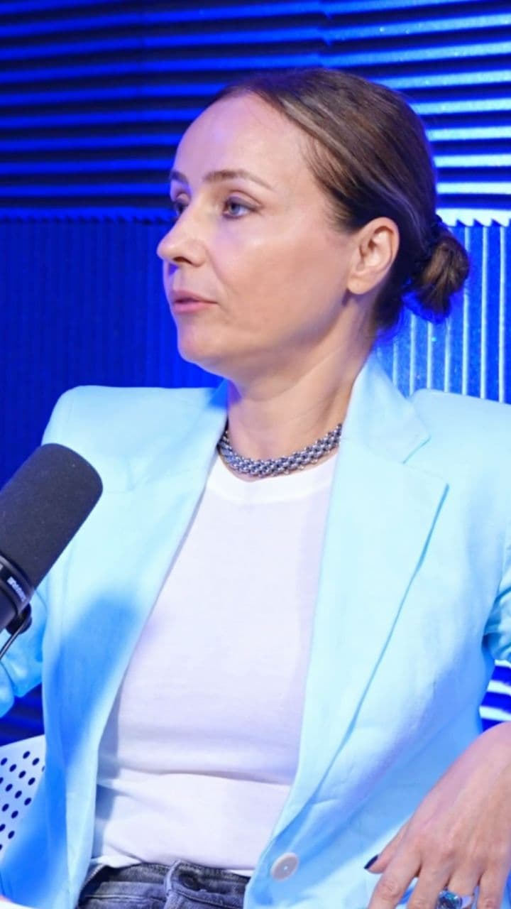 Upgrading Your Look Through Non-Verbal Cues