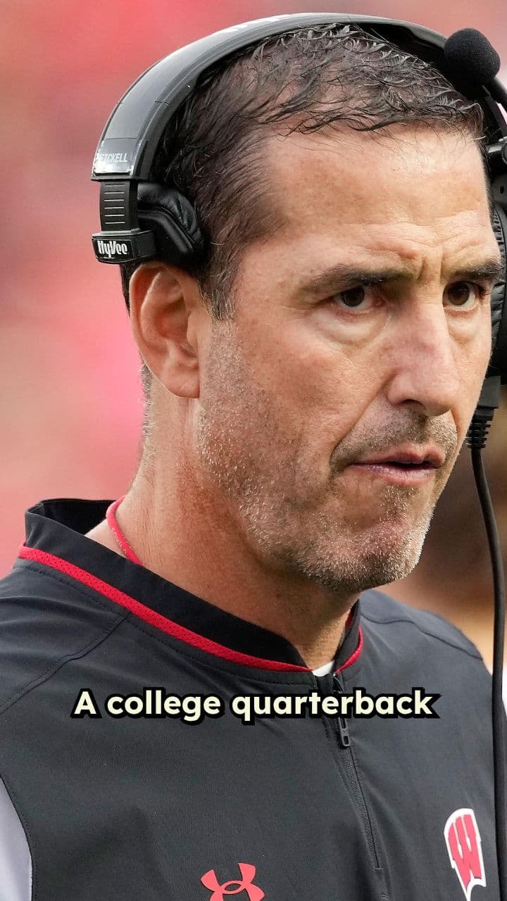 Quarterback Apologizes for Cash Flashing Incident