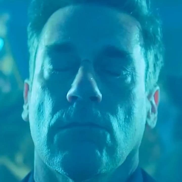 Anos 2000: Nostalgia e Desilusões