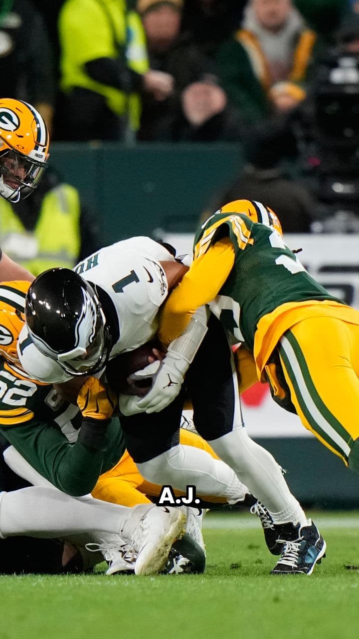 A.J. Brown Calls Season a "S--t Show"