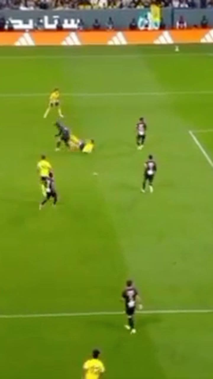 A Narração Completa do Gol de Bicicleta de Cristiano Ronaldo