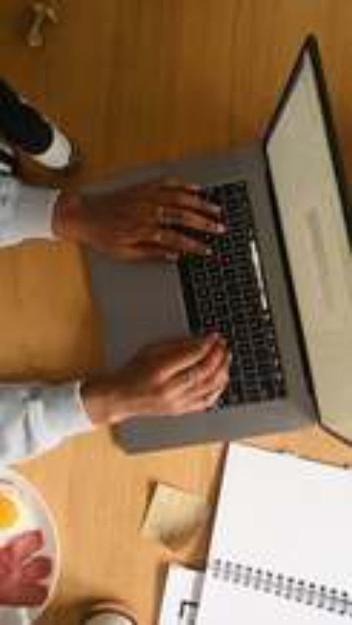 Firelight Realty: No Fees, Just Vibes