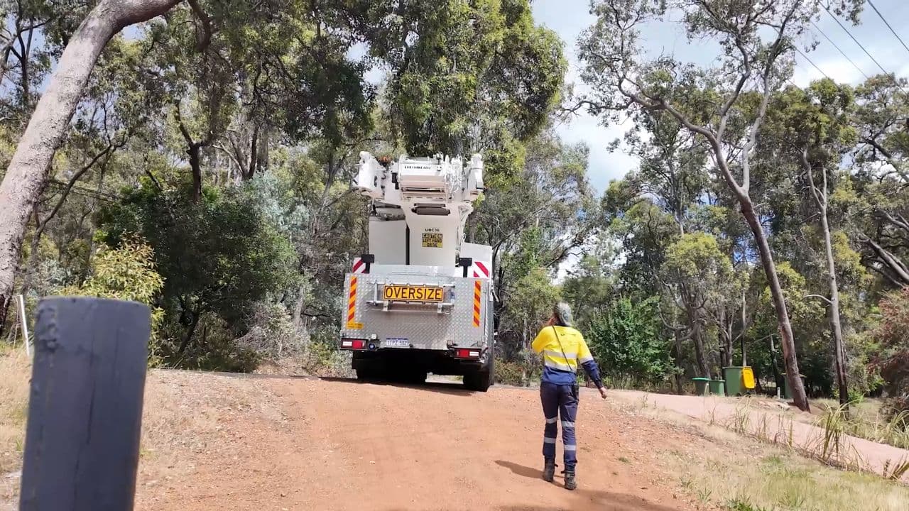 Crane Challenges in Pool Installation