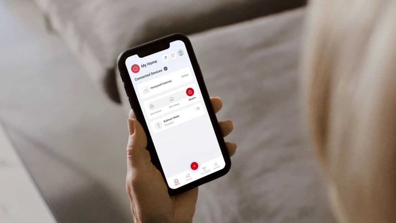 سلامتك: حماية ذكية للبيوت والعائلات