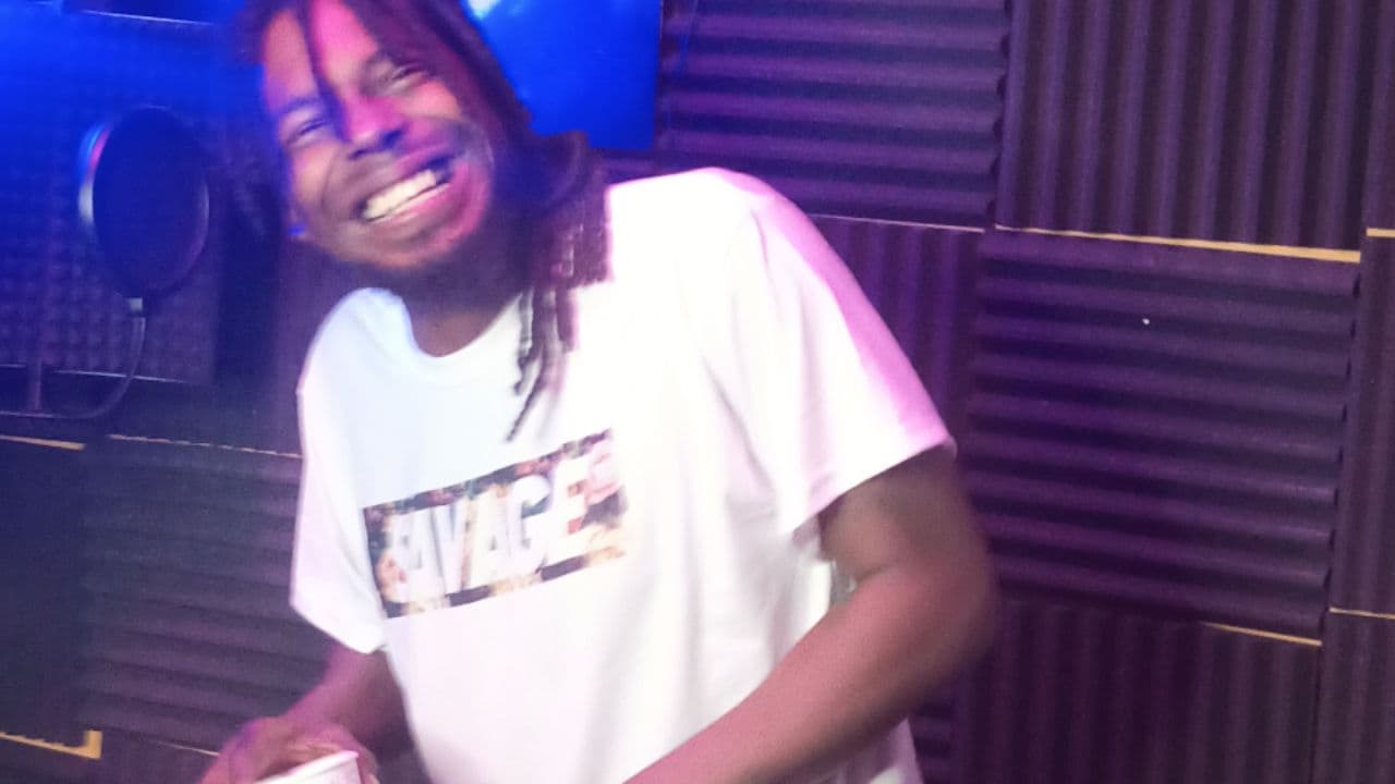 Snapping and Flipping