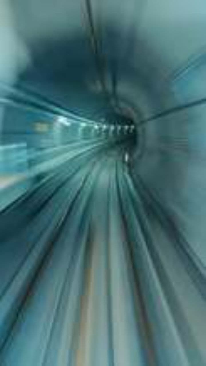 Cyberpunk Solana ZBCN Moon Pump