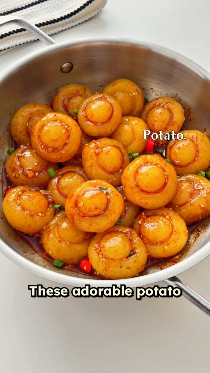 Potato Mushroom Delights in Chili Oil