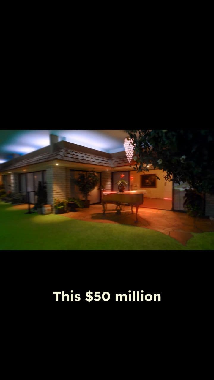 The Bunker That Looks Like the Outside World