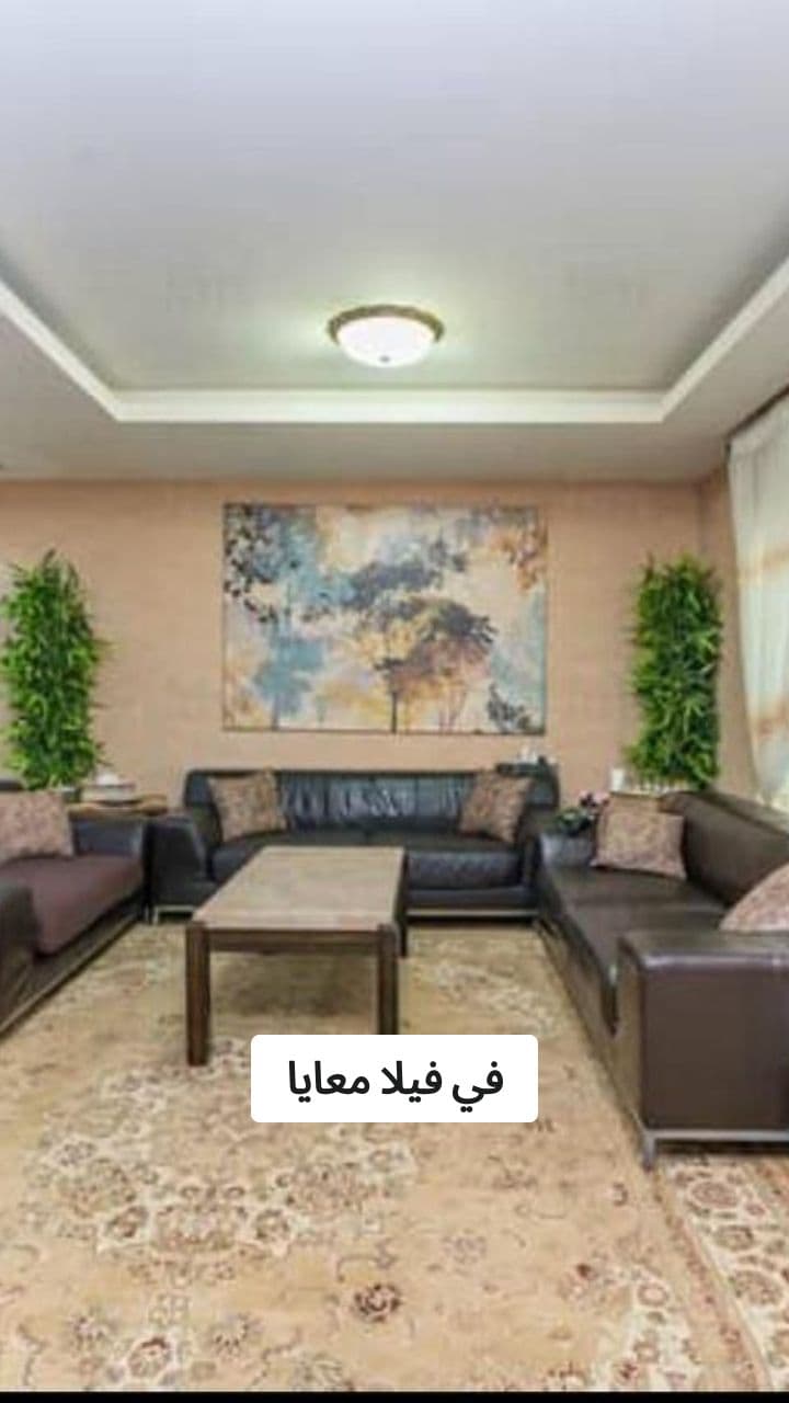 فيلا فخمة للبيع في JVC