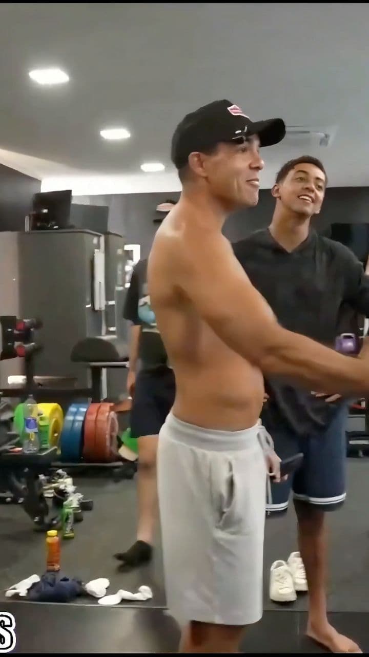 Meeting Wives in Miami: A Surprising Twist