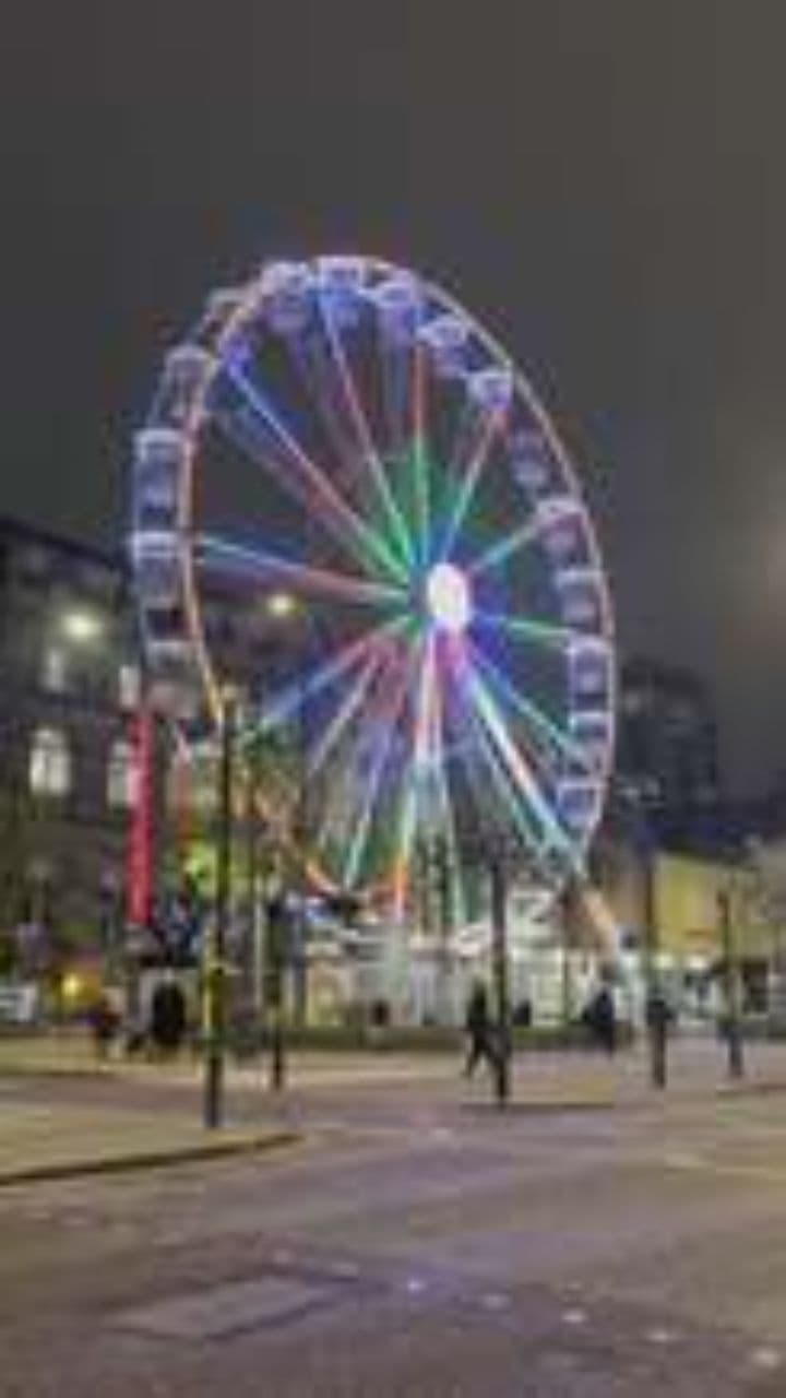 Neon Lights, Bending Time