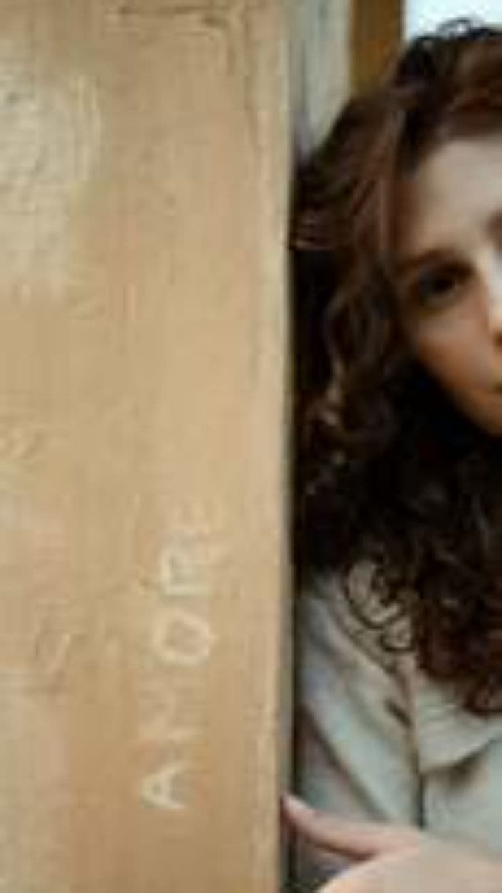 Nostalgic Initials Loop